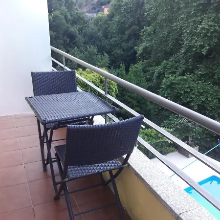 Casa Ribom Apartament Geres